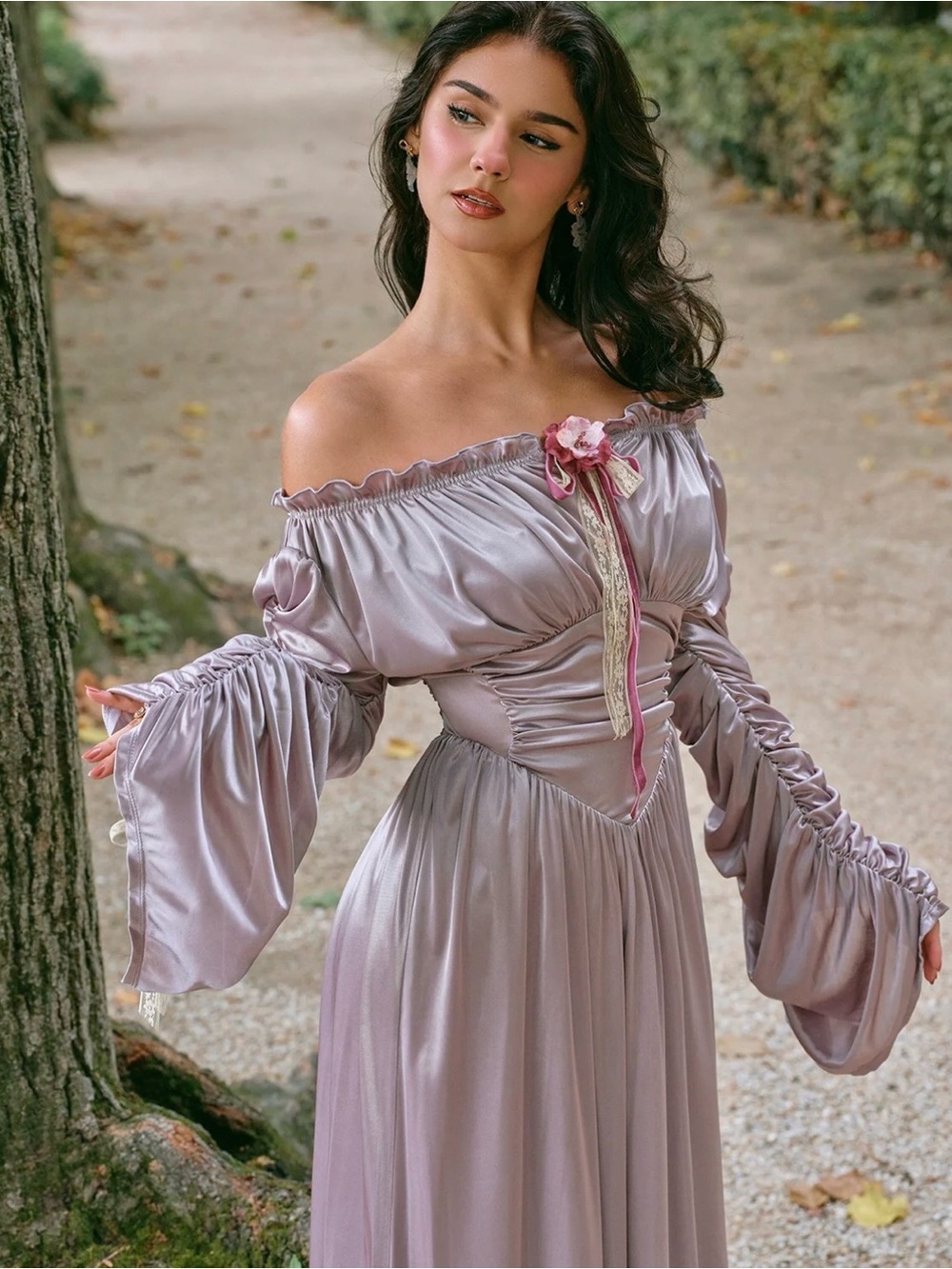 Lace Made Lavender Hue Parthenon Dress - Picture 2 of 7